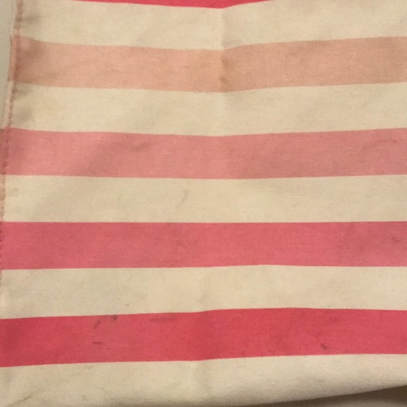 Victoria Secret Beach bag  Limited Time offer ! Get me FREE with another item!! - Picture 7 of 8